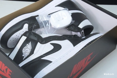 1 'BLACK WHITE' AIR RETRO 555088 OG HIGH 010 JORDAN - 0710